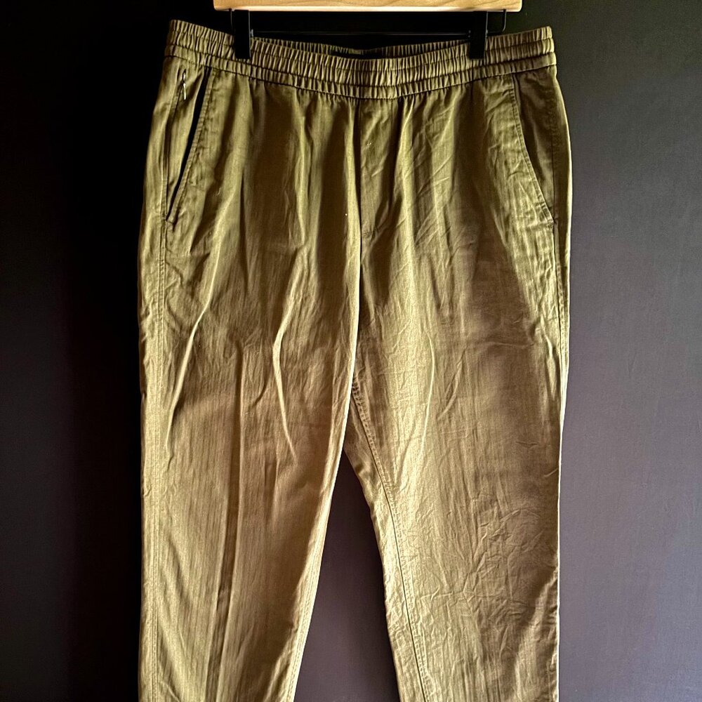 Abercrombie & Fitch | Pull-On Herringbone Trouser | Size: L